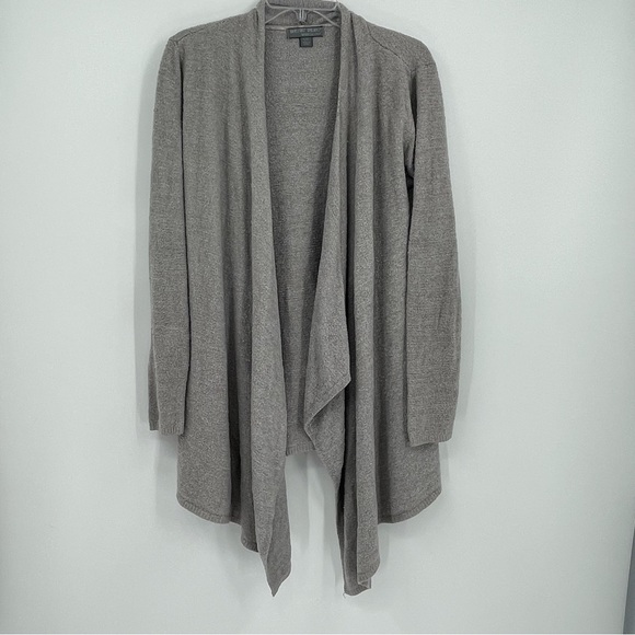 Barefoot Dreams Cardigan Size L/XL Cozy Chic Lite style Drape Front Gray Bamboo - Picture 8 of 8